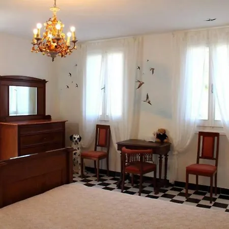 Re Piano Le Rondini Holiday home Modigliana